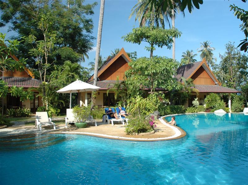 Palm Garden Resort Rawai Екстер'єр фото